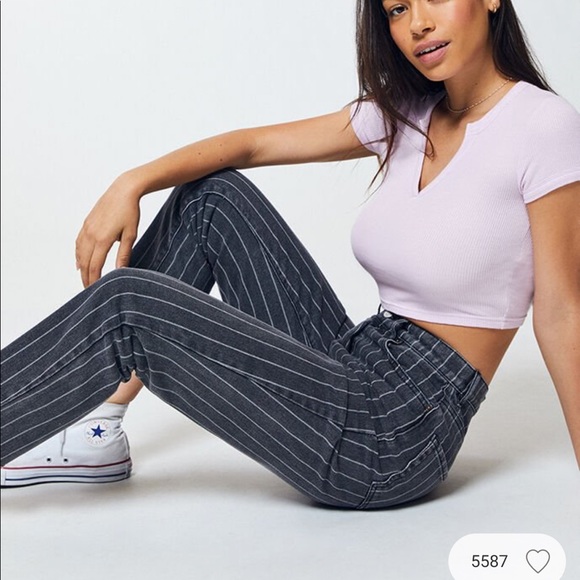 💥HP🎉PAC•SUN• Mom Jean- High Waist-Pin Stripe size 29 EUC! - Picture 12 of 16